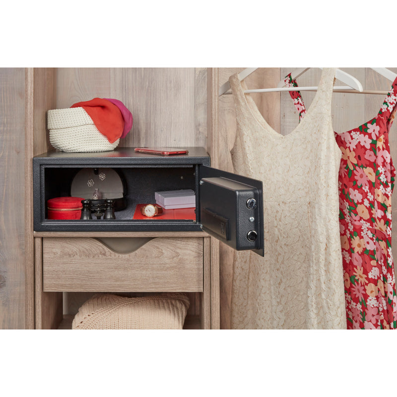 Large digital combination safe