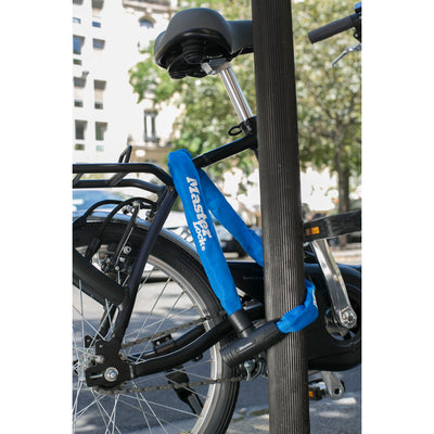 90cm long x 8mm diameter hardened steel chain with integrated keyed lock; blue