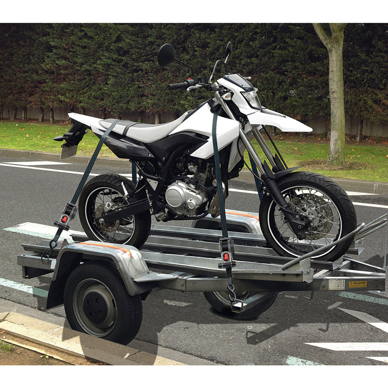 3m x 25mm retractable ratchet tie down with s hooks; black