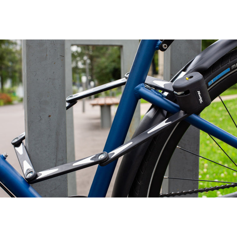 950mm long Folding Bike Lock that features 5mm diameter hardened steel links