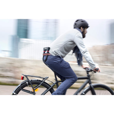 8cm wide hardened steel u lock with 15cm shackle length; black