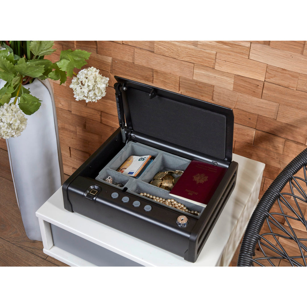 Compact Security Safes | Master Lock – Master Lock EU