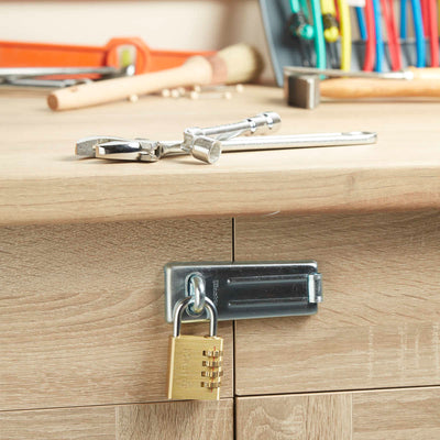 Lucchetto a combinazione personalizzata largo 40 mm; finitura in ottone